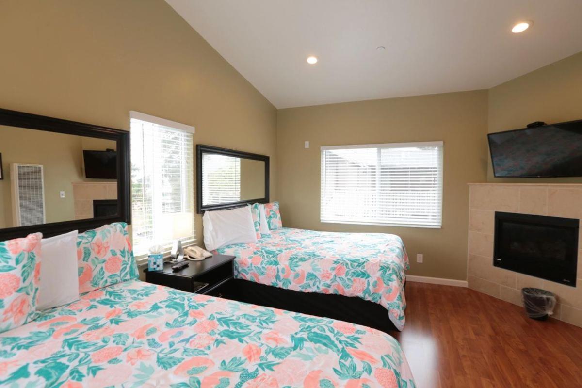 Sea Breeze Inn - Pacific Grove Extérieur photo