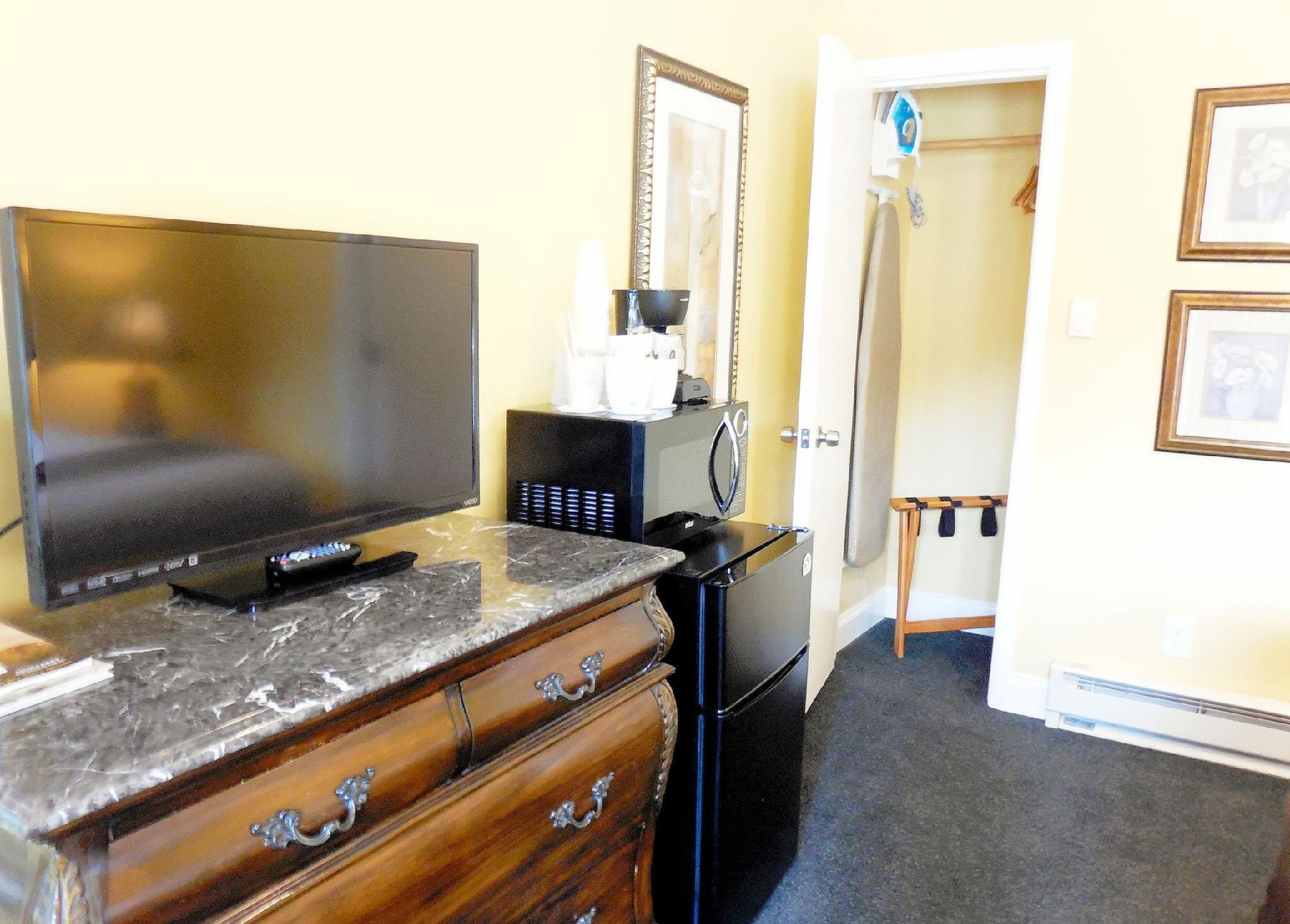 Sea Breeze Inn - Pacific Grove Extérieur photo